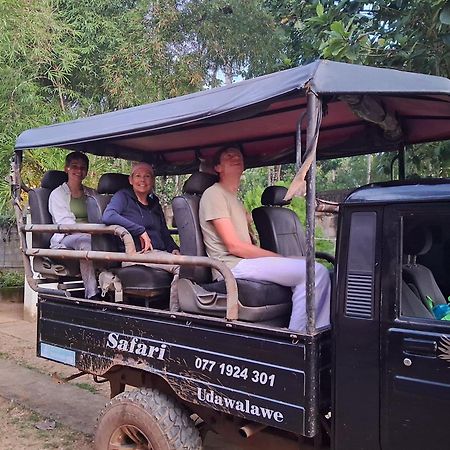 Secret River Side Safari Lodge Удавалаве Екстериор снимка
